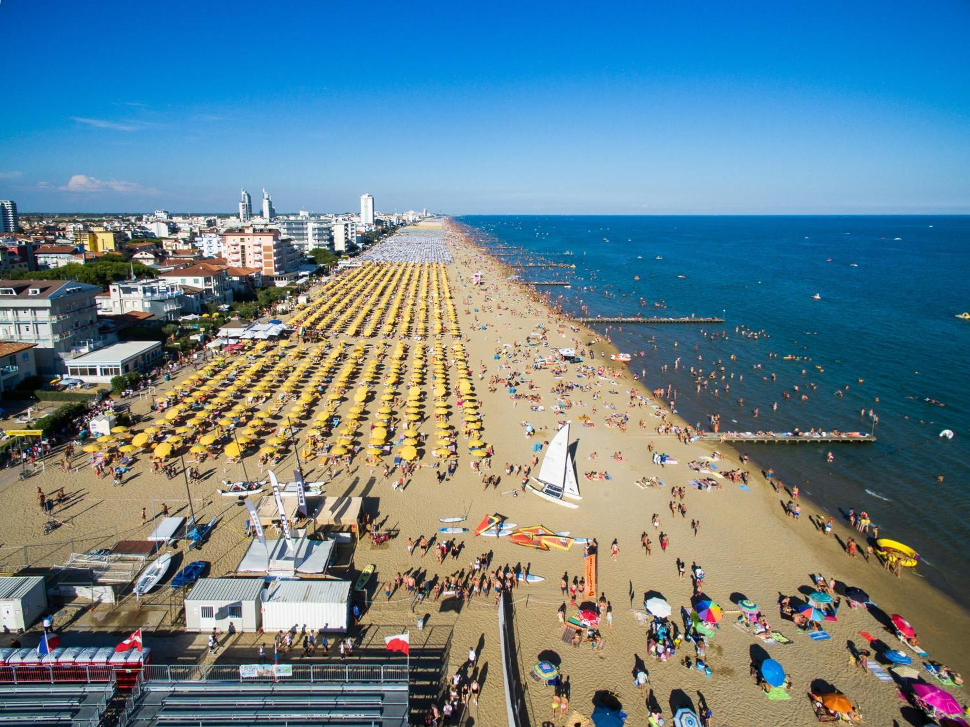 Mansarda 7 Trilocale, Bafile241 - 2' Piano No Ascensore - Adria Holiday Jesolo - Family Apartment Экстерьер фото
